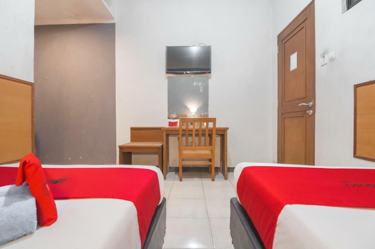 Reddoorz @ Cihampelas Bandung Exteriér fotografie
